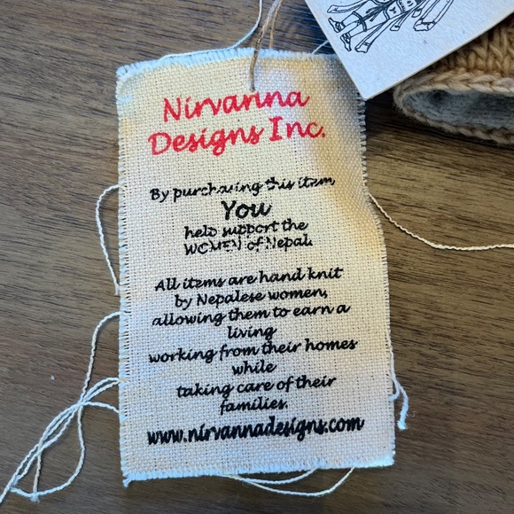 Crocheted Flower Headband, Handmade, Shades of Purple; New w/ tags - Picture 2 of 10